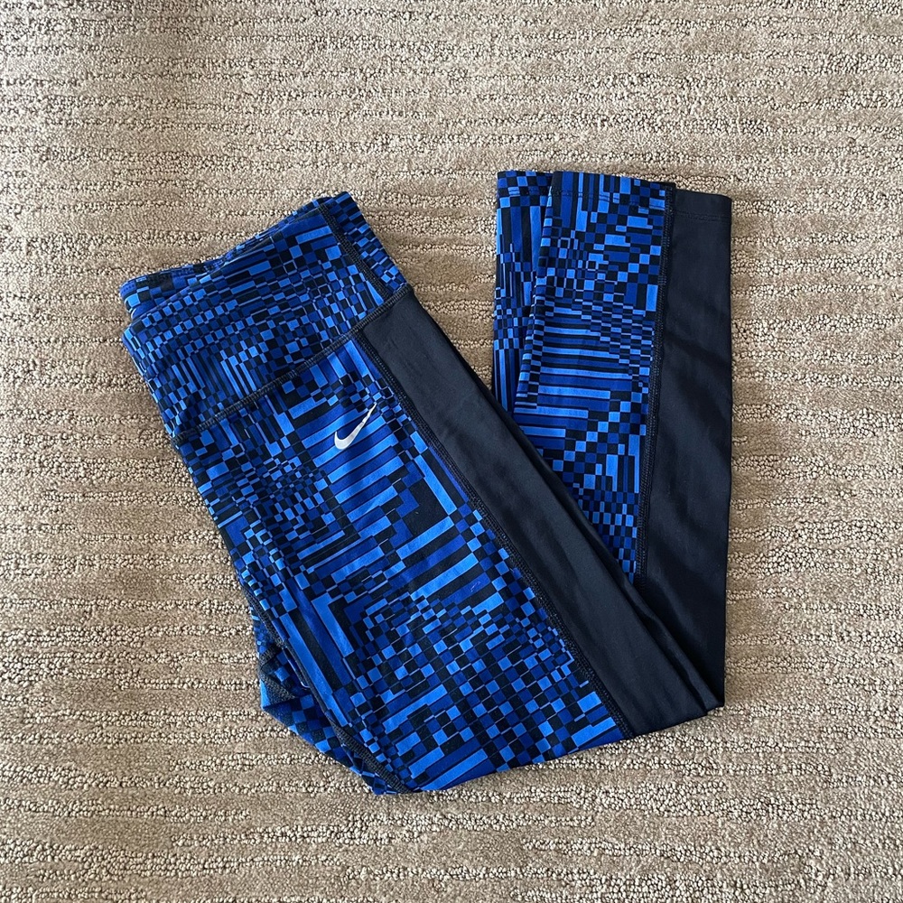 Nike Dri-Fit Crops